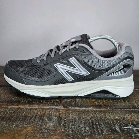 NEW New Balance 1540v3 Mens Size 9 B Narrow Running Shoes M1540BK3 - Picture 7 of 11